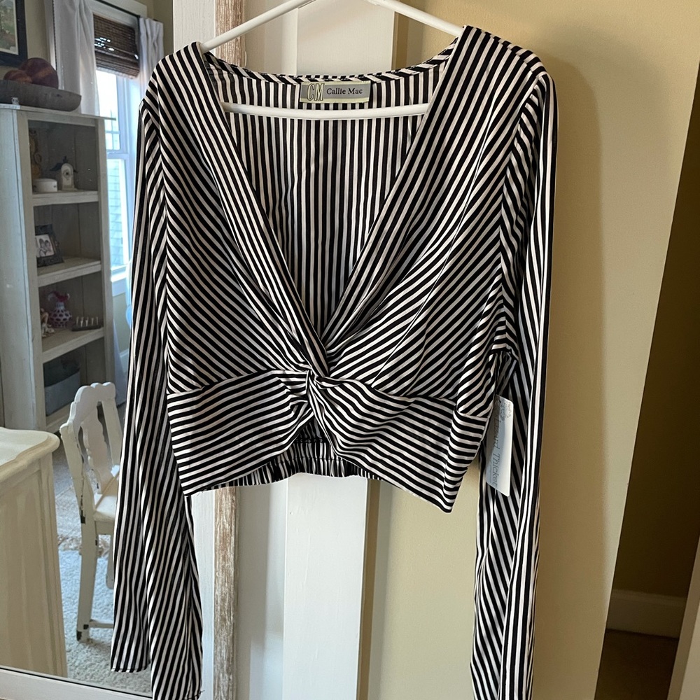 Cute boutique top